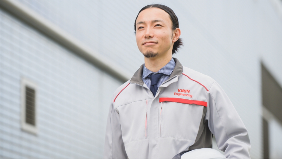 作業着の社員